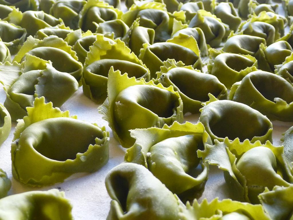 Albergo Ristorante Corsini Pavullo nel Frignano Bagian luar foto