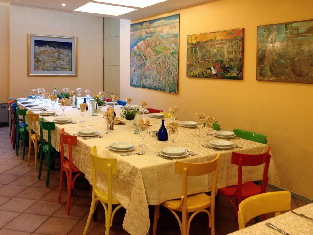 Albergo Ristorante Corsini Pavullo nel Frignano Bagian luar foto